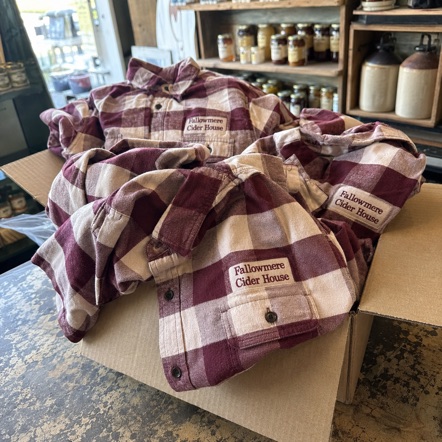 Women's Fit Flannel Shirts